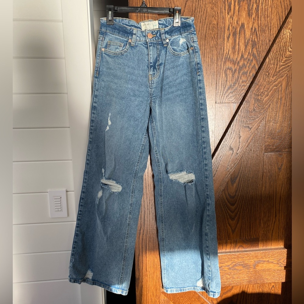 Wide leg jeans